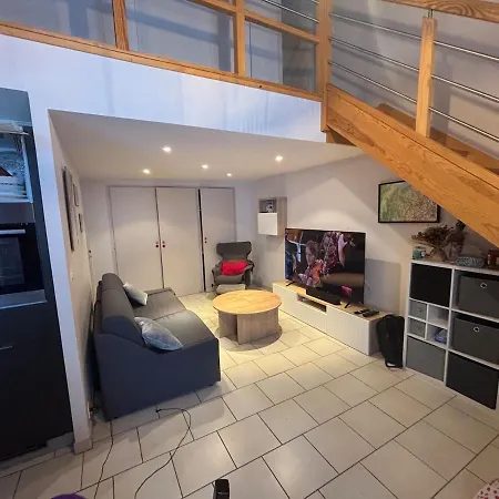 70 M2 Duplex For 6 Or 8 People *